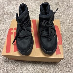 Fitflop Laced NEW Boot